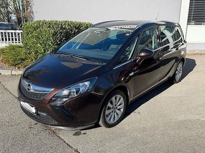 Braun Gebraucht 2012 Opel Zafira Van / Kleinbus | € 10.990
