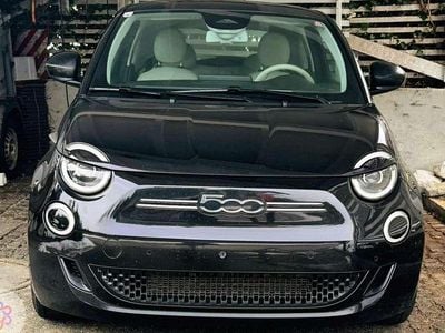 Gebraucht Fiat 500e La Prima 86 kW (118 PS) 2020 Schwarz Kleinwagen
