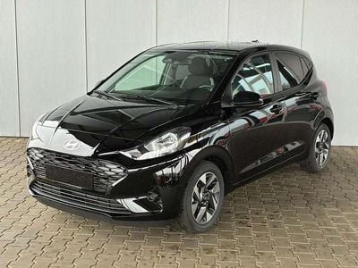 Schwarz Neu 2025 Hyundai i10 Advanced Kleinwagen | € 21.826 (Etwas zu teuer)