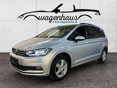 Gebraucht VW Touran Comfortline 150 PS (110 kW) 2017 Silber Van / Kleinbus