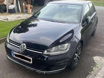 Gebraucht 2013 VW Golf VII Highline Limousine | € 12.000 (Etwas zu teuer)