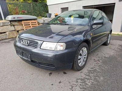 Gebraucht Audi A3 Ambiente 90 PS (66 kW) 1997 Grau Kleinwagen