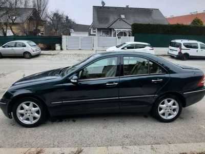 Mercedes C220