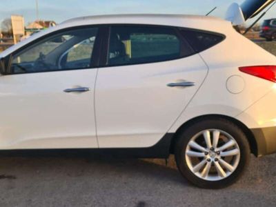 gebraucht Hyundai ix35 2,0 CRDi Spirit 2WD