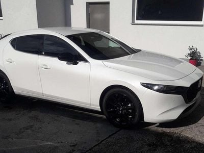 Weiß Gebraucht 2024 Mazda 3 Nagisa Limousine | € 27.000 (Teuer)