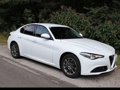 Gebraucht Alfa Romeo Giulia Business 190 PS (139 kW) 2019 Weiß Limousine