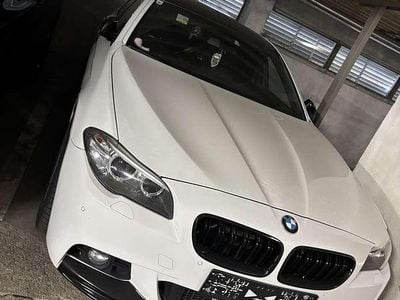 Gebraucht 2013 BMW 525 Sport Line Limousine | € 12.000