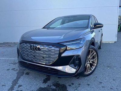 Grau Gebraucht 2021 Audi Q4 Sportback e-tron SUV | € 49.990