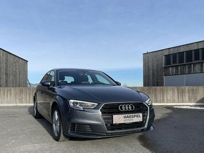 Gebraucht Audi A3 Comfort 116 PS (85 kW) 2018 Grau Limousine