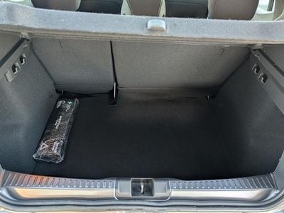 Grau Gebraucht 2025 Dacia Sandero Stepway Kleinwagen | € 17.690 (Superpreis)