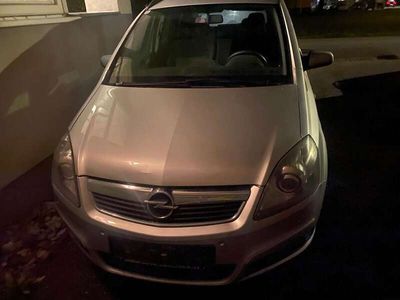 gebraucht Opel Zafira 1.9 tdi