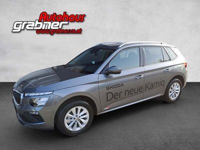 Mittelgrau metallic Gebraucht 2024 Skoda Kamiq Selection SUV | € 27.500 (Fairer Preis)