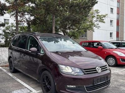 Gebraucht VW Sharan Comfortline 150 PS (110 kW) 2016 Van / Kleinbus