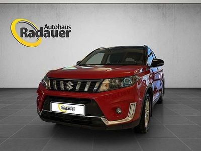 Gebraucht Suzuki Vitara 140 PS (102 kW) 2019 Rot SUV