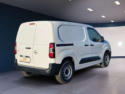 Gebraucht Opel Combo 131 PS (96 kW) 2023 Weiß Van / Kleinbus