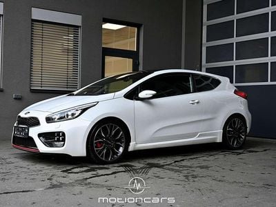 Weiß Gebraucht 2013 Kia ProCeed GT Kleinwagen | € 11.980