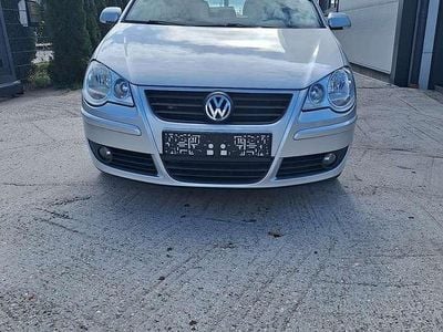 Silber Gebraucht 2007 VW Polo Trendline Limousine | € 3.150 (Etwas zu teuer)