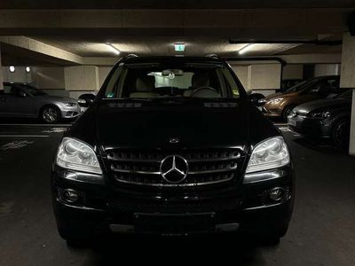 Mercedes ML320