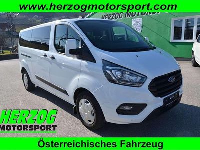 Weiß Gebraucht 2023 Ford Transit Custom Trend Van / Kleinbus | € 37.940