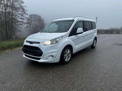 Gebraucht Ford Tourneo Titanium 120 PS (88 kW) 2016 Weiß Kombi