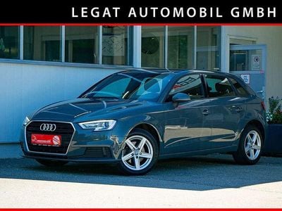 Gebraucht Audi A3 Design 116 PS (85 kW) 2018 Grau Limousine