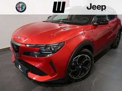 Gebraucht Alfa Romeo Junior Edizione Speciale 114 kW (156 PS) 2024 Rot SUV