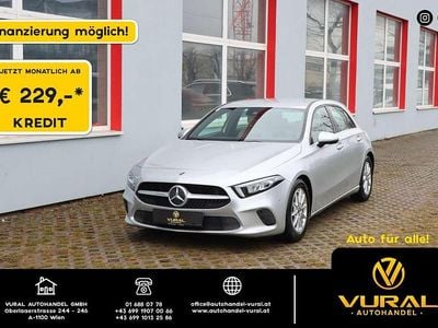 Gebraucht Mercedes A180 116 PS (85 kW) 2018 Grau Kleinwagen