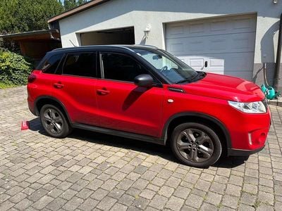Rot Gebraucht 2016 Suzuki Vitara GL SUV | € 10.500