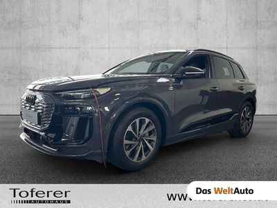 Hellgrau metallic Neu 2025 Audi Q6 e-tron Ambiente SUV | € 83.950 (Etwas zu teuer)