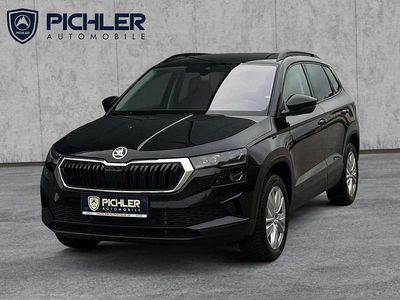 Schwarz metallicperleffektno Gebraucht 2024 Skoda Karoq Selection SUV | € 35.900 (Teuer)