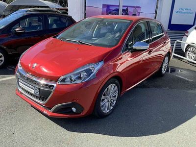 gebraucht Peugeot 208 Allure 1,5 BlueHDi 100 S&S