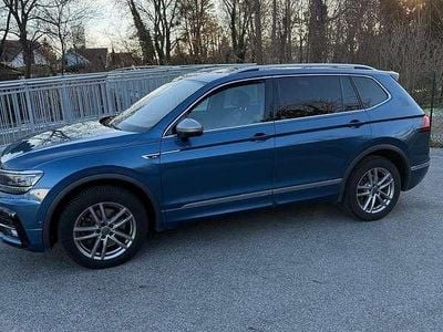 gebraucht VW Tiguan Allspace 2.0 TDI 4Motion DSG R-Line Allspace 7 Sitze