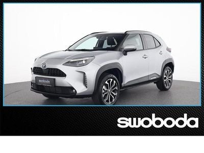 Shimmering silver silber Neu 2025 Toyota Yaris Cross Active SUV | € 28.990 (Fairer Preis)