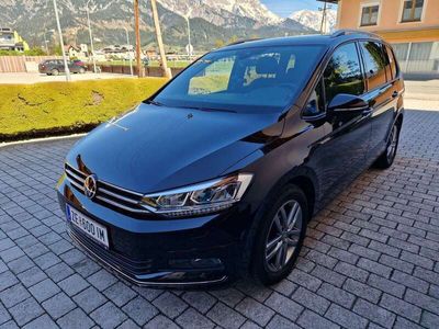 gebraucht VW Touran TouranActive 2,0 SCR TDI 7 Sitze DSG, LED, AHV