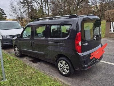 Gebraucht 2015 Opel Combo Cosmo Kombi | € 9.999