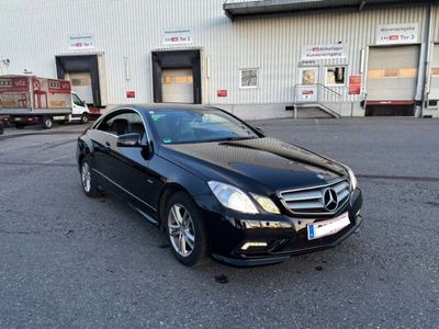 Mercedes E200