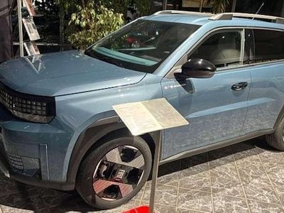 Blau Neu 2025 Fiat Grande Panda La Prima Kleinwagen | € 22.583 (Fairer Preis)