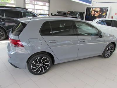 gebraucht VW Golf Life TSI