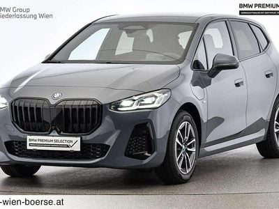 Gebraucht BMW 230e Active Tourer Efficient Dynamics 326 PS (239 kW) 2024 Grau Van / Kleinbus
