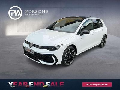 Weiss normal Gebraucht 2025 VW Golf VIII Sport Limousine | € 35.880 (Teuer)