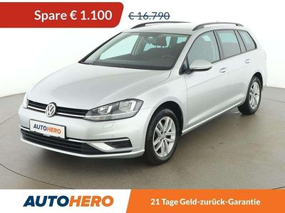 Grau Gebraucht 2018 VW Golf VII Comfortline Kombi | € 15.690 (Fairer Preis)