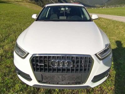 gebraucht Audi Q3 20 TDI quattro Style DPF AHK Xenon