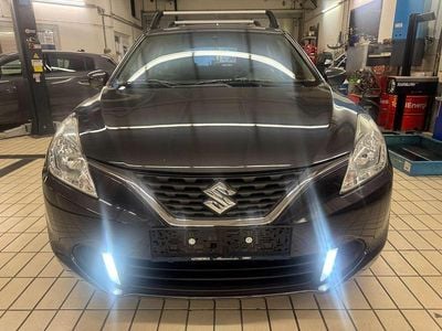 Grau Gebraucht 2018 Suzuki Baleno Limousine | € 7.990