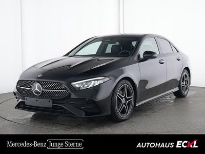 Schwarz Gebraucht 2024 Mercedes A200 AMG line Limousine | € 37.990 (Etwas zu teuer)