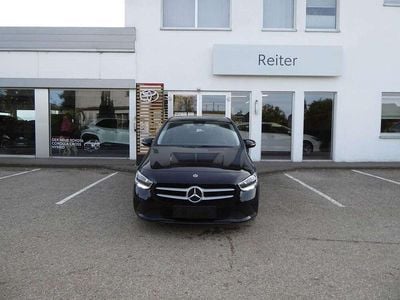 Schwarz Gebraucht 2020 Mercedes B180 Van / Kleinbus | € 21.990 (Fairer Preis)