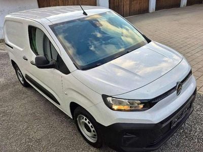 Weiß Gebraucht 2024 Citroën Berlingo Van | € 19.400 (Guter Preis)