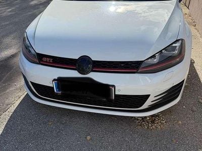 Weiß Gebraucht 2015 VW Golf VII GTI Limousine | € 17.000 (Fairer Preis)