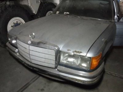 Blau Gebraucht 1977 Mercedes 450 SE Limousine | € 5.950