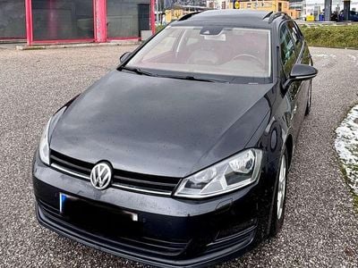 Schwarz Gebraucht 2016 VW Golf VII Comfortline Kombi | € 12.000 (Fairer Preis)