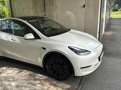 Gebraucht 2024 Tesla Model Y Long Range AWD SUV | € 35.000 (Guter Preis)